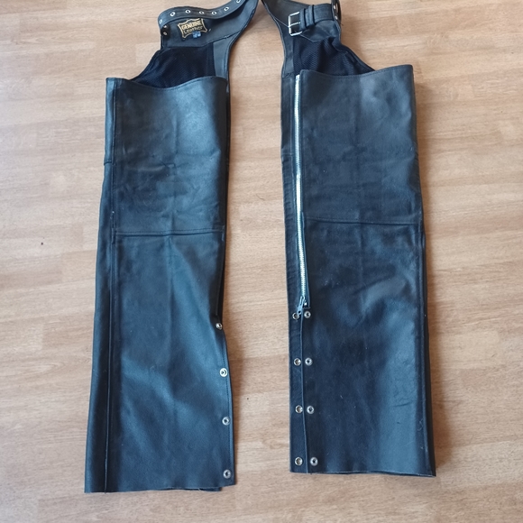 Motorcycle chaps leather size medium - Picture 2 of 6